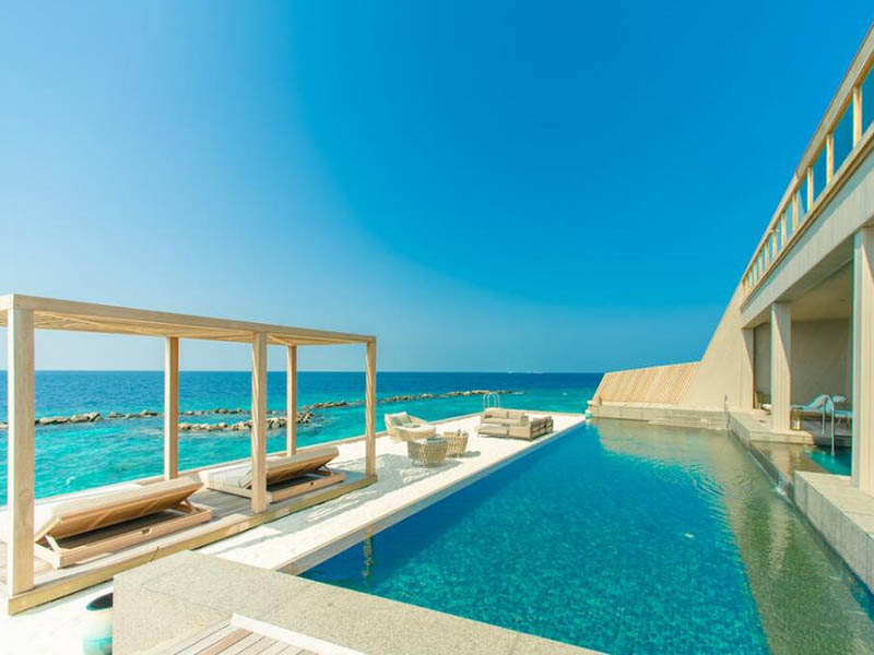 游泳池水質(zhì)檢測(cè)儀使用與保養(yǎng)(游泳池水質(zhì)檢測(cè)儀操作規(guī)范)